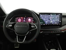 Škoda Octavia Combi Sportline TDI DSG in Graphit-Grau Metallic