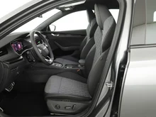 Škoda Octavia Combi Sportline TDI DSG in Graphit-Grau Metallic