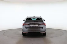 Škoda Octavia Combi Sportline TDI DSG in Graphit-Grau Metallic