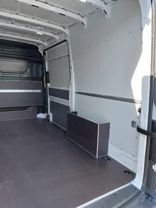 Thumbnail-Foto von Fahrzeug