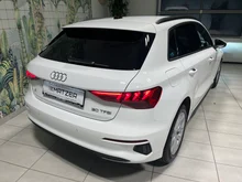 Audi A3 Sportback 30 TFSI intense in ibisweiß