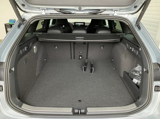 Bild eines Škoda Superb Combi Sportline iV TSI DSG