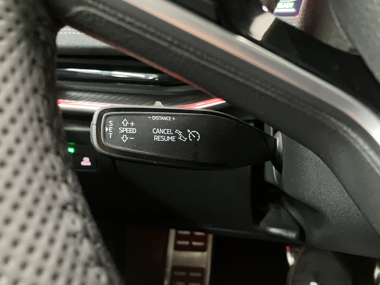 Bild eines Škoda Superb Combi Sportline iV TSI DSG