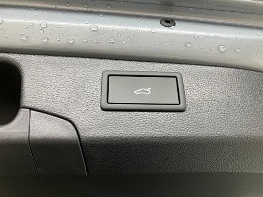 Bild eines Škoda Superb Combi Sportline iV TSI DSG