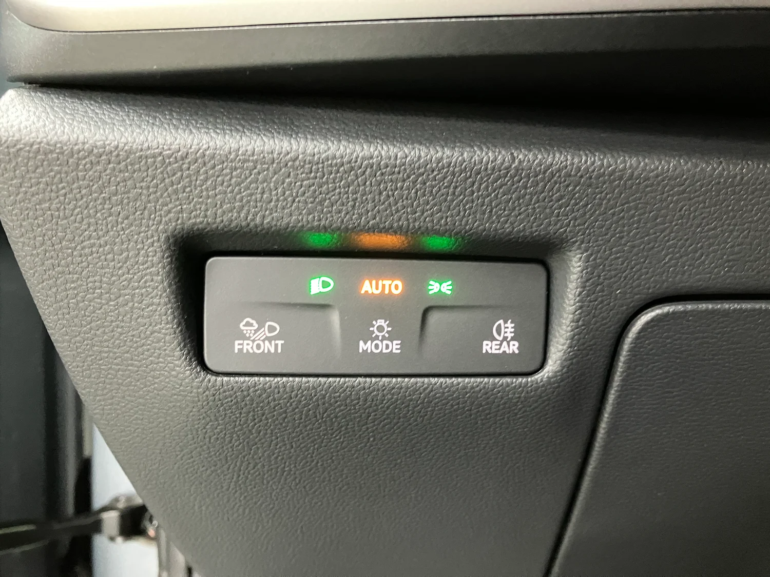 Bild eines Škoda Superb Combi Sportline iV TSI DSG