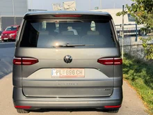 VW Multivan Family ÜH eHybrid 180 kW 4M in Indiumgrau Metallic