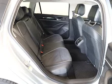 VW Passat Variant Business eHybrid 150kW in Oyster Silver Metallic