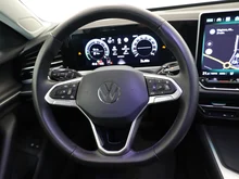 VW Passat Variant Business eHybrid 150kW in Oyster Silver Metallic