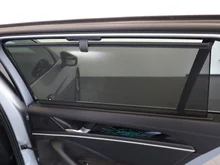 VW Passat Variant Business eHybrid 150kW in Oyster Silver Metallic