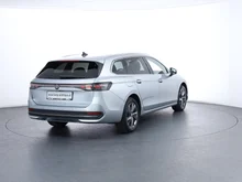 VW Passat Variant Business eHybrid 150kW in Oyster Silver Metallic