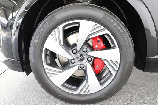 Bild eines Q6 e-tron quattro