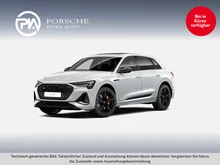 Audi e-tron 55 quattro 300 kW S line in GLETSCHERWEISS METALLIC