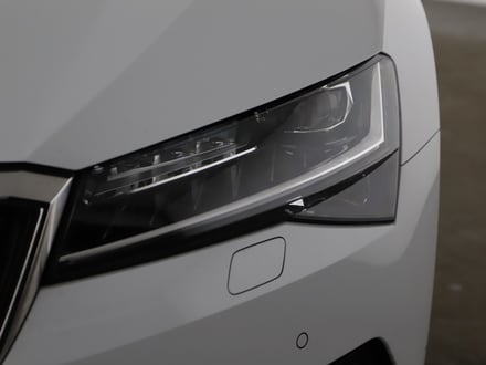 Škoda Superb Combi 4x4 Ambition TDI DSG