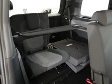 VW ID Buzz ID. Buzz Pro LR 4MOTION 250 kW in Grenadillschwarz