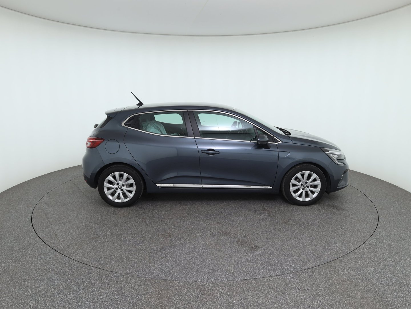 Renault Clio Intens TCe 90 | Bild 4 von 28