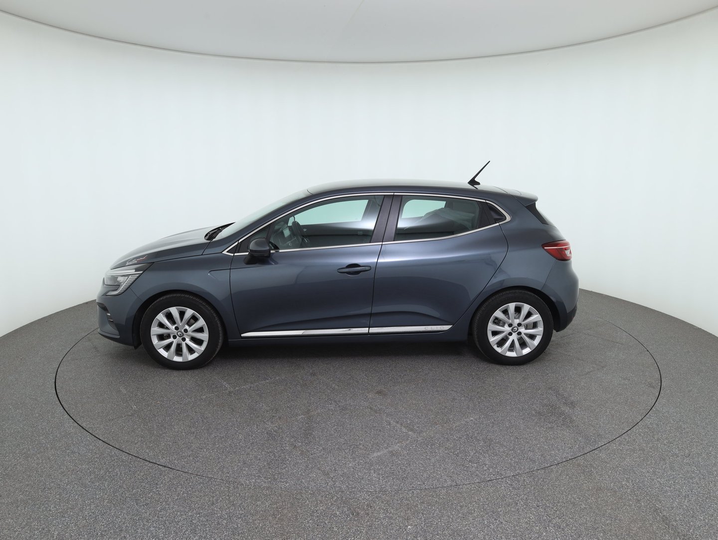 Renault Clio Intens TCe 90 | Bild 8 von 28