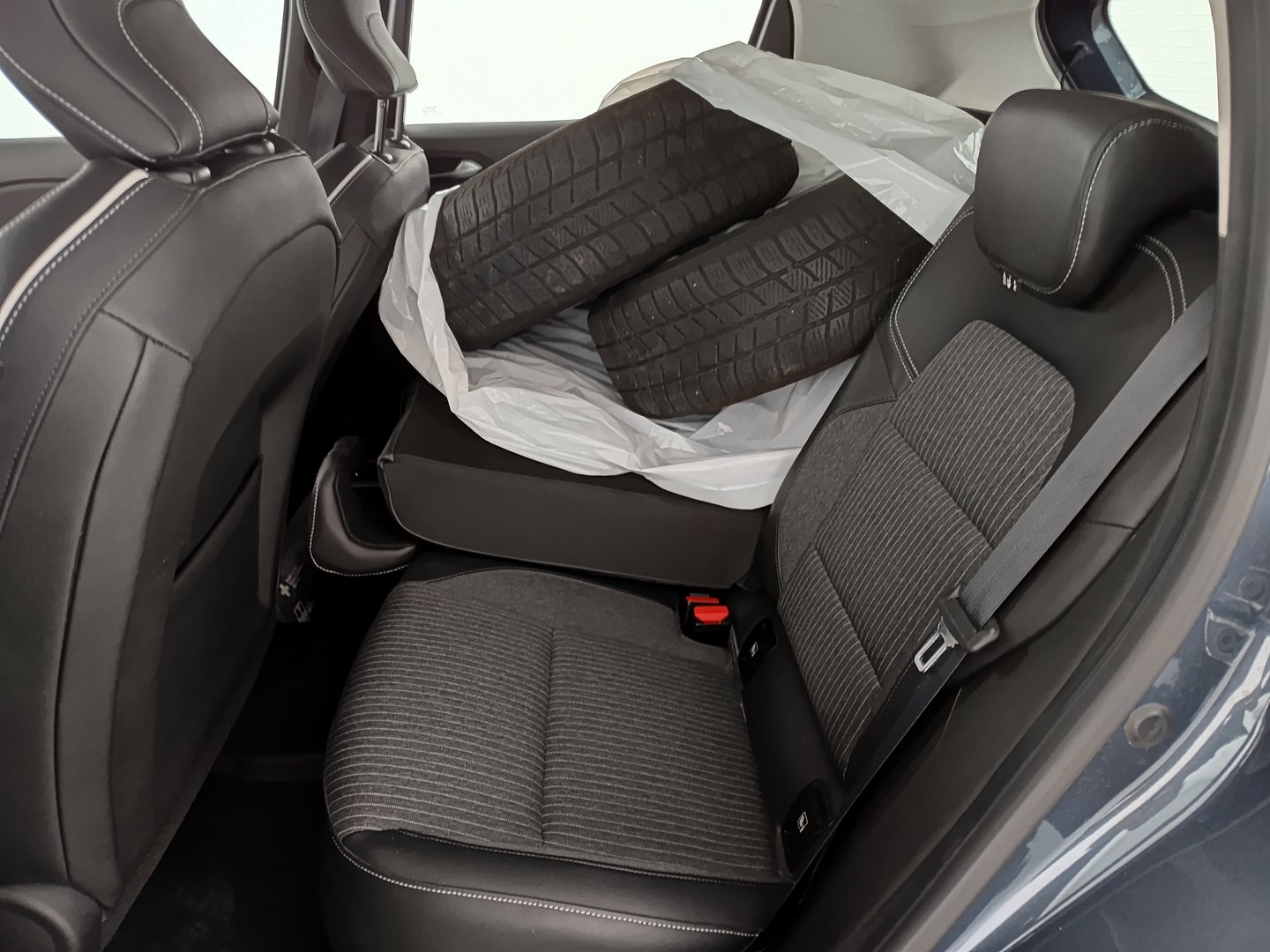Renault Clio Intens TCe 90 | Bild 25 von 28