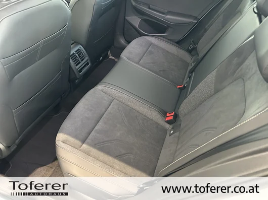 Bild eines VW Golf Rabbit TSI