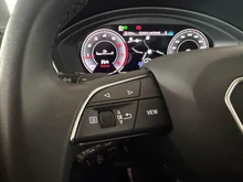 Audi A4 Avant 40 TFSI quattro S line in grau