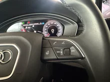 Audi A4 Avant 40 TFSI quattro S line in grau