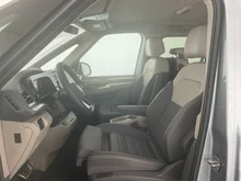 VW Multivan Style ÜH eHybrid 180 kW 4MOTION in Monosilber Metallic