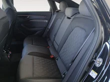 Audi A6 Limousine quattro TDI 150 kW in Mythosschwarz Metallic