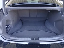Audi A6 Limousine quattro TDI 150 kW in Mythosschwarz Metallic