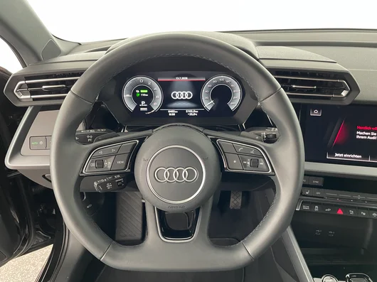 Bild eines Audi A3 allstreet 40 TFSI e