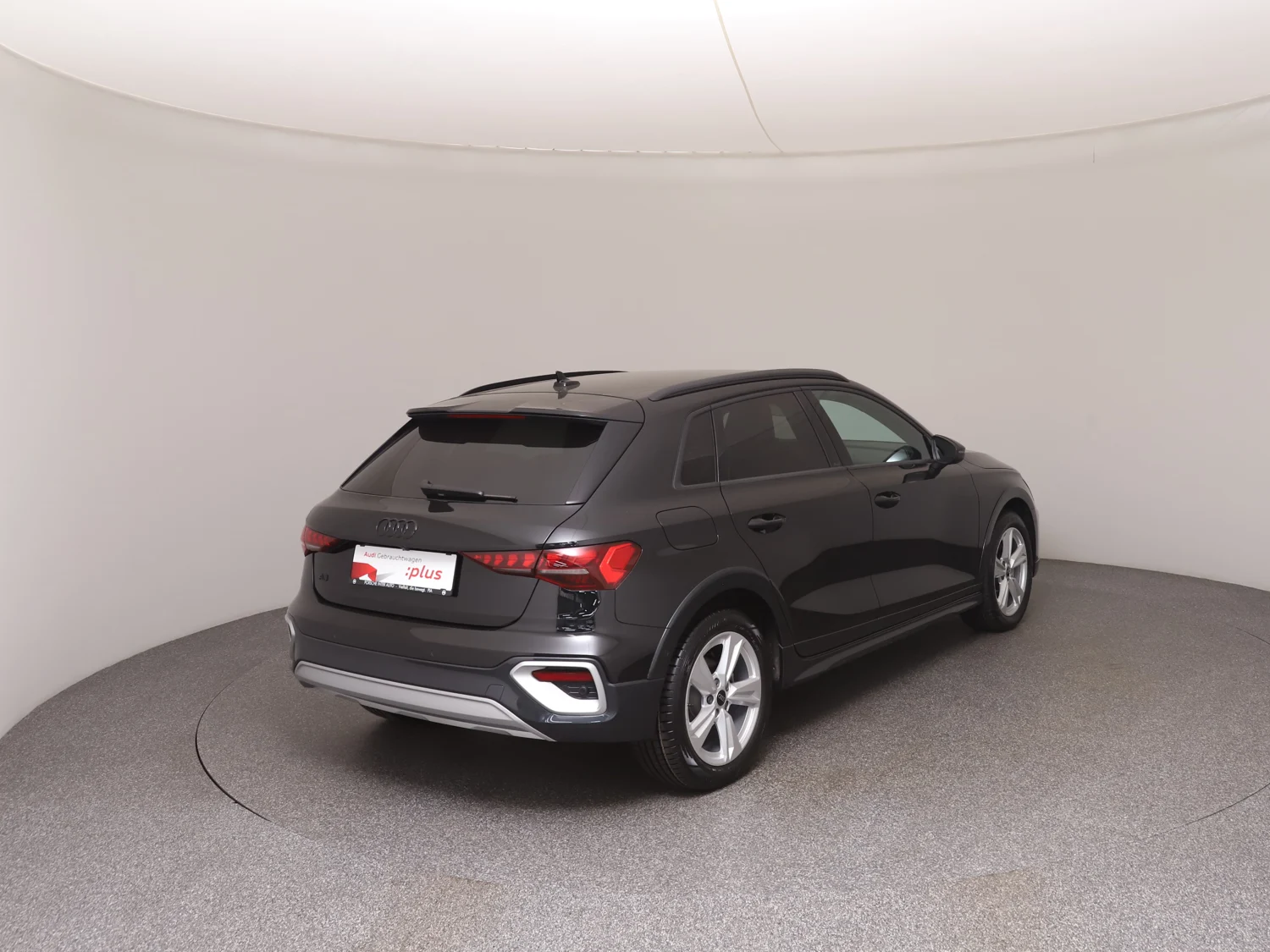 Bild eines Audi A3 allstreet 40 TFSI e