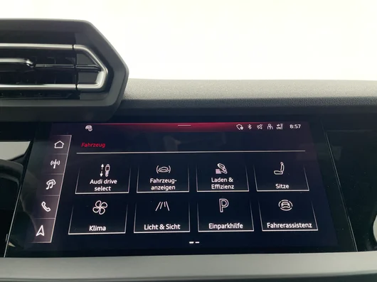 Bild eines Audi A3 allstreet 40 TFSI e