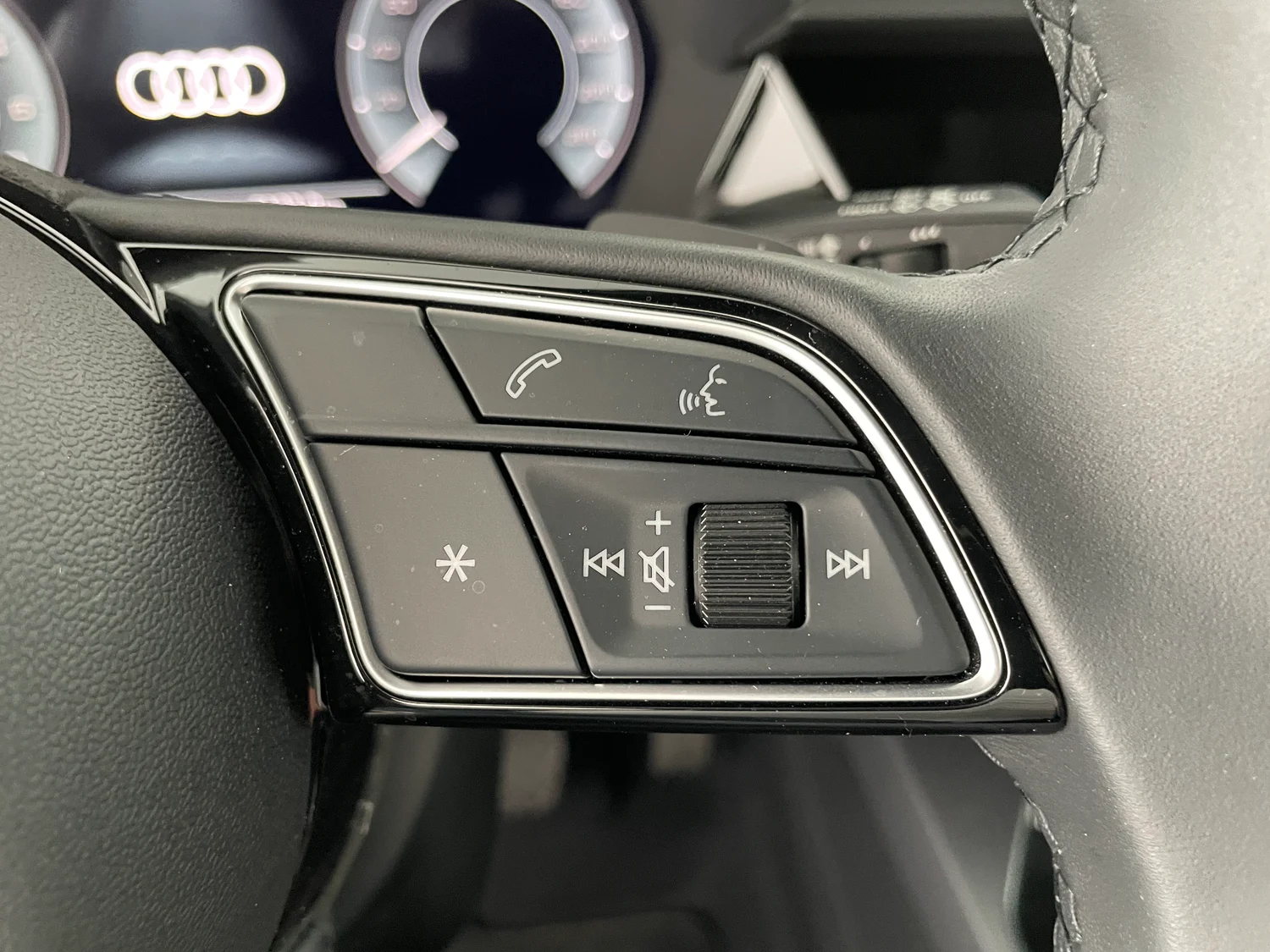 Bild eines Audi A3 allstreet 40 TFSI e