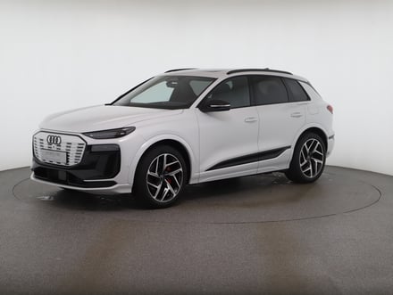 Audi Q6 e-tron quattro