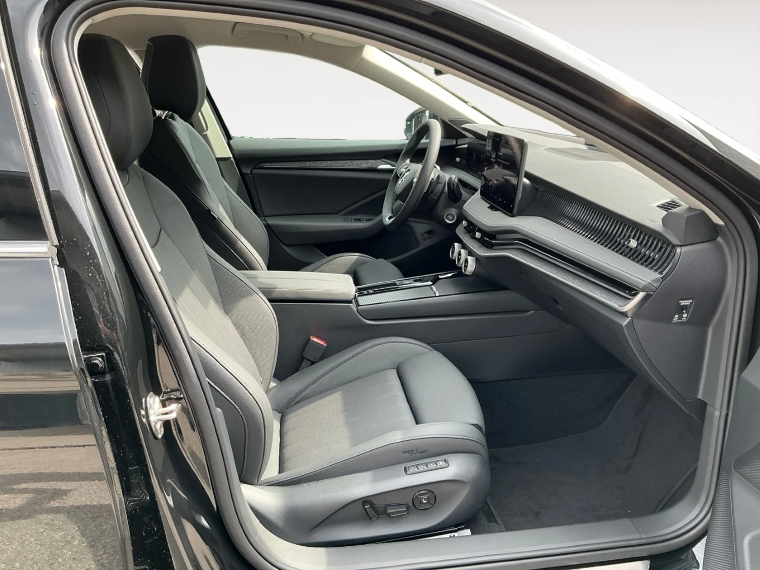 Bild eines Škoda Superb Combi Selection TDI DSG