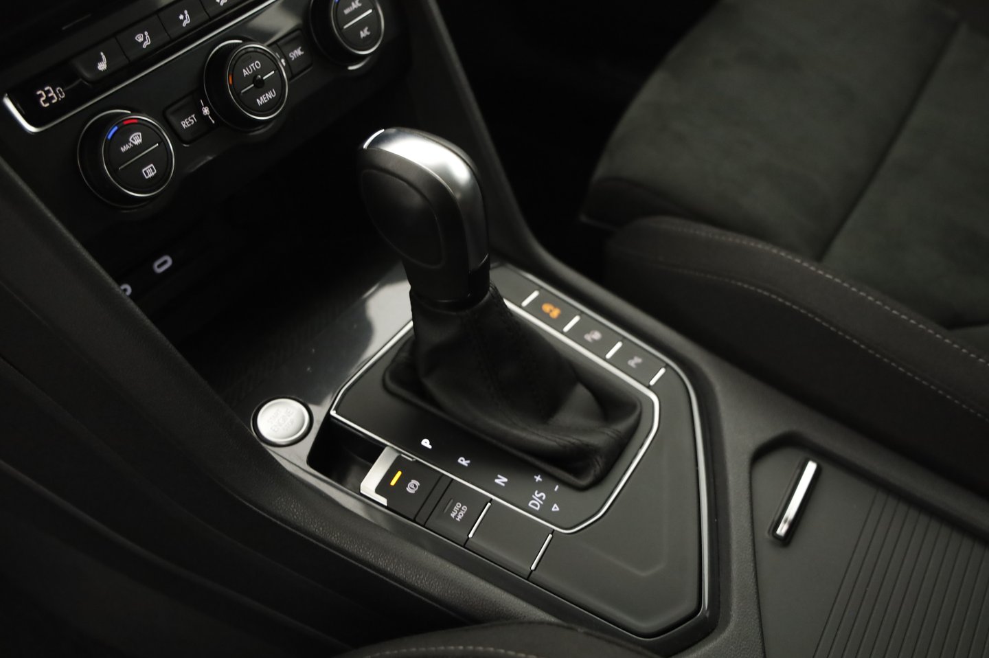 VW Tiguan Allspace Highline TSI OPF DSG | Bild 23 von 29