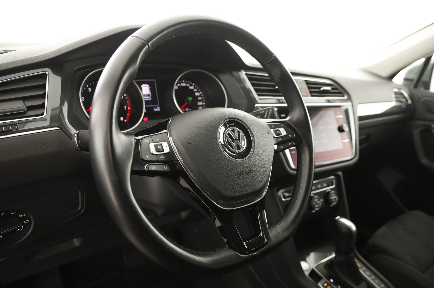 VW Tiguan Allspace Highline TSI OPF DSG | Bild 16 von 29