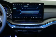 Škoda Octavia Combi Sportline TSI mHEV DSG in Stahl-Grau