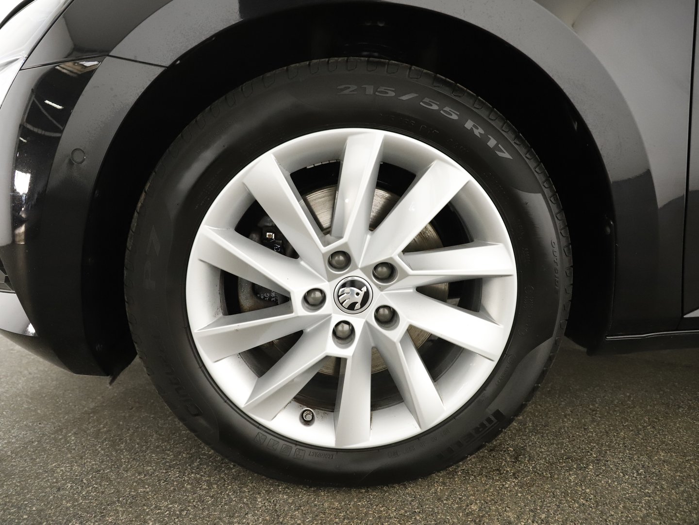 Škoda SUPERB Combi 4x4 Ambition TDI DSG | Bild 4 von 24