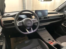 Jeep Avenger 85th Anniversary Mild-Hybrid 4xe in Forest, Fahrzeugdach Volcano