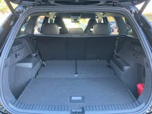 VW Tayron Sport TDI 4MOTION DSG in Grenadillschwarz Metallic