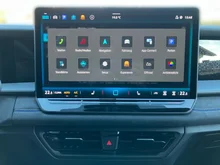 VW Tayron Sport TDI 4MOTION DSG in Grenadillschwarz Metallic