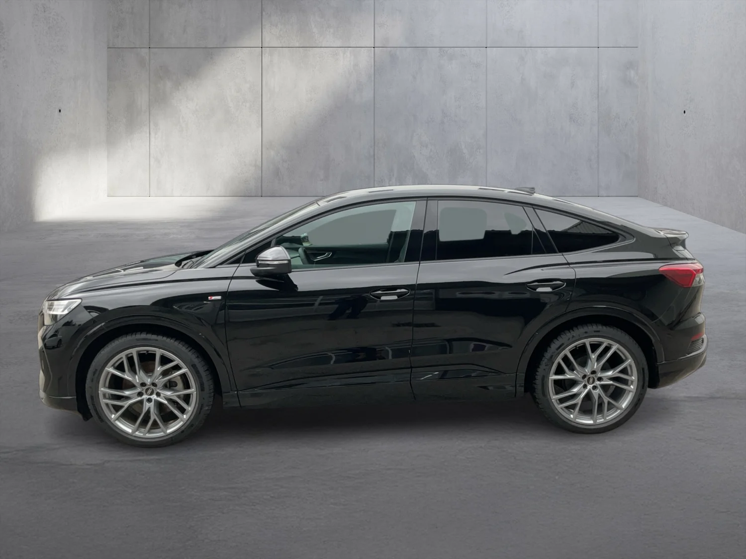 Bild eines Audi Q4 Sportback 45 e-tron quattro