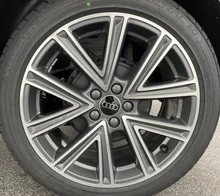 Thumbnail-Foto von Fahrzeug