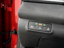 VW T-Roc Life eTSI DSG in Flame Red Dach Black Uni