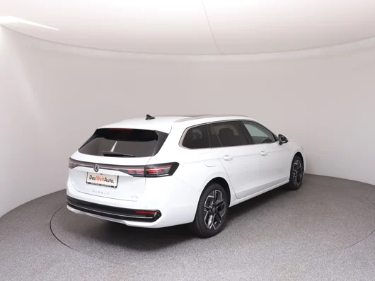 Bild eines VW Passat Variant Elegance eTSI DSG