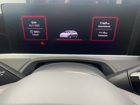 Bild eines VW Passat Variant Elegance eTSI DSG