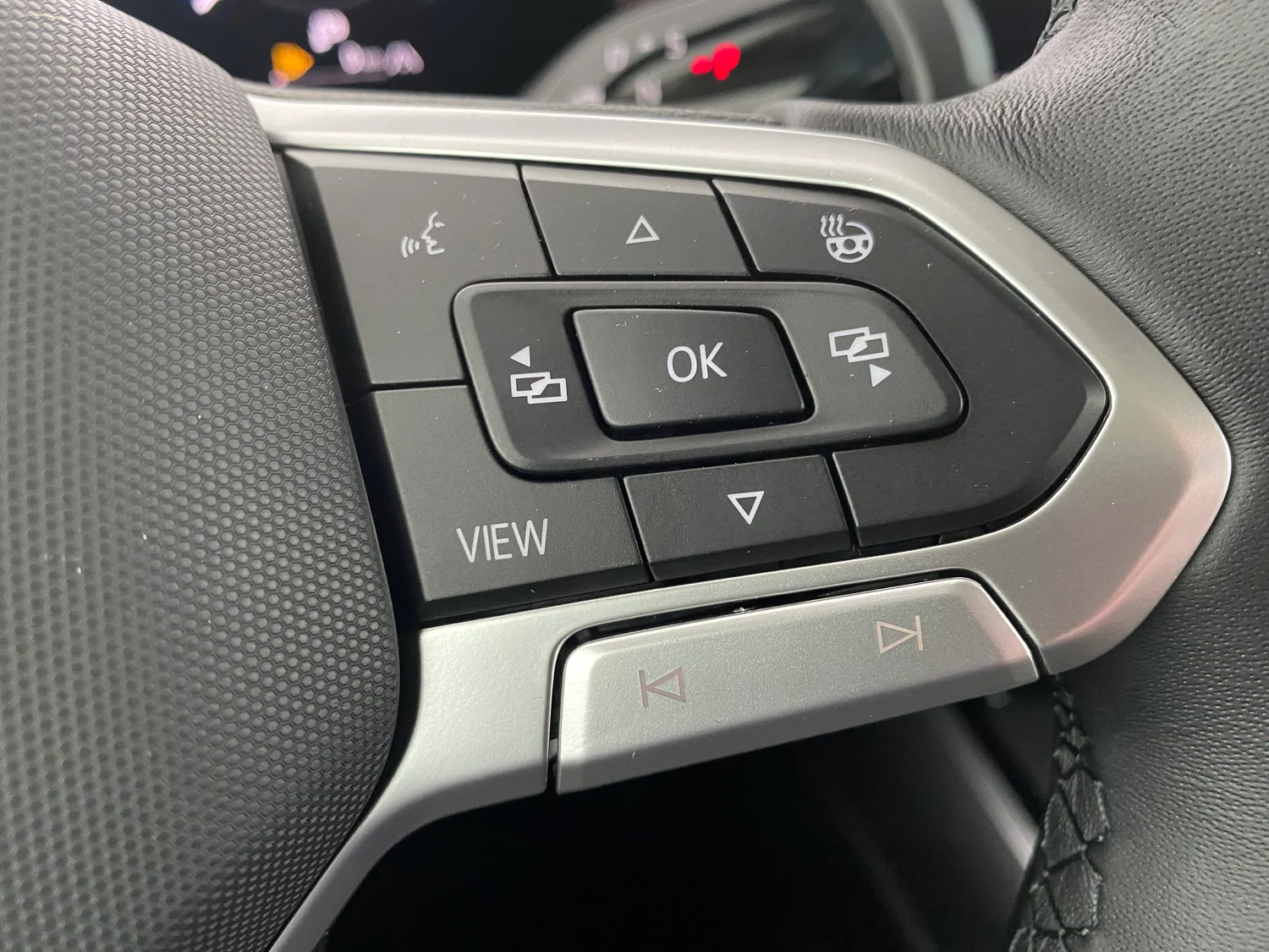 Bild eines VW Passat Variant Elegance eTSI DSG