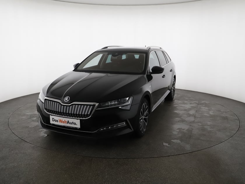 Škoda SUPERB Combi iV SPORTLINE DSG