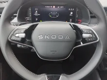 Škoda Kamiq Selection TSI ACT DSG in Black-Magic Perleffekt