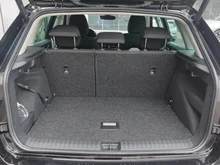 Škoda Kamiq Selection TSI ACT DSG in Black-Magic Perleffekt