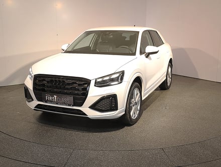 Audi Q2 35 TFSI admired